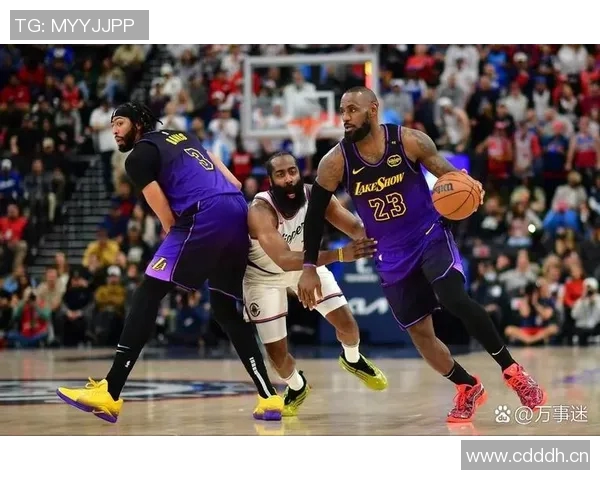 湖人对决国王的精彩之夜10月10号NBA赛场上的激烈碰撞与精彩瞬间