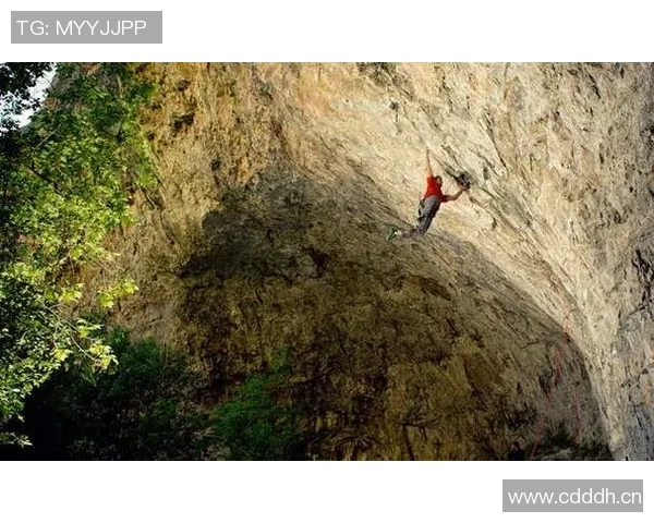 武汉攀岩队在极限运动会中以69分稳居积分榜首位